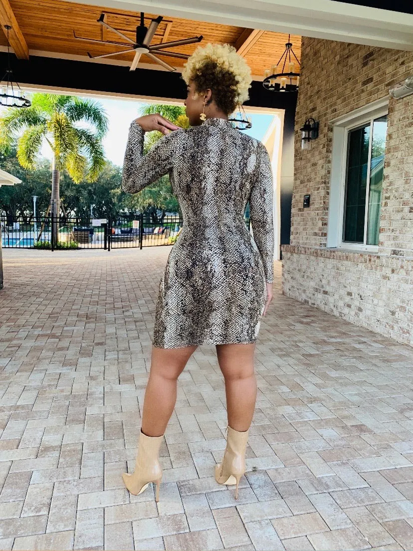 Venomous | Dress