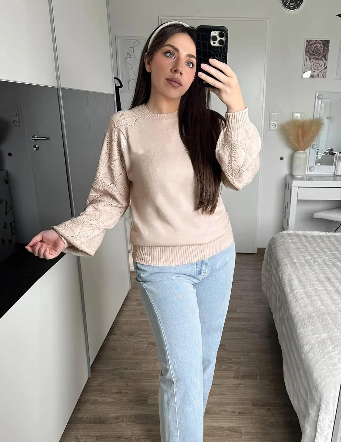 Zeagoo Womens Sweaters 2024 Long Sleeve Crew Neck Lightweight Pullover Knitted Fall Fashion Tops
