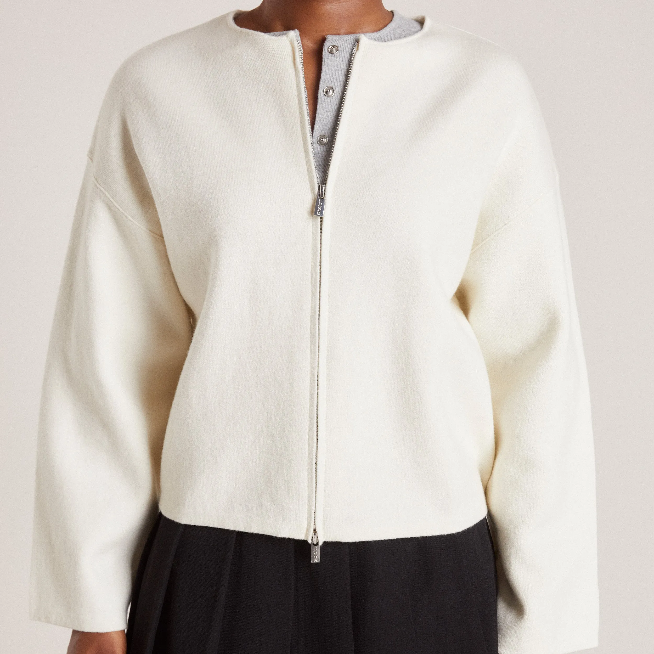 Zip-Up Cardigan - Creme